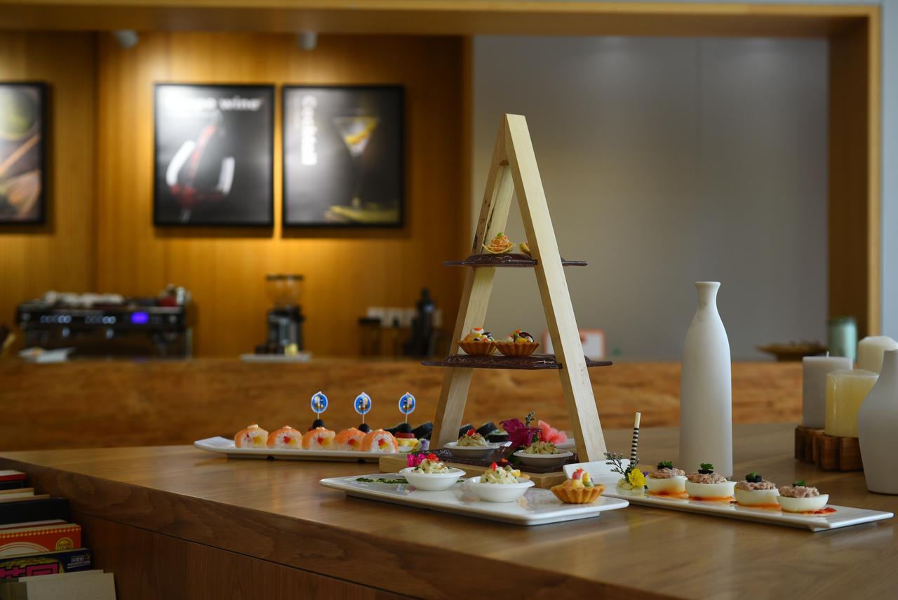 Jiaxing Goliah Hotel Esterno foto